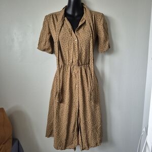 100% silk Aritzia Talula Babaton patterned short sleeve dress